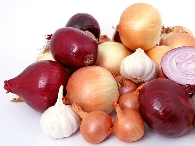 Garlic and onions for power